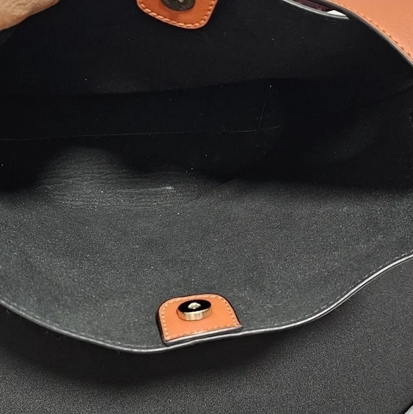 Women's Black and Maroon Leather Bucket Bag - Picture 3 of 11